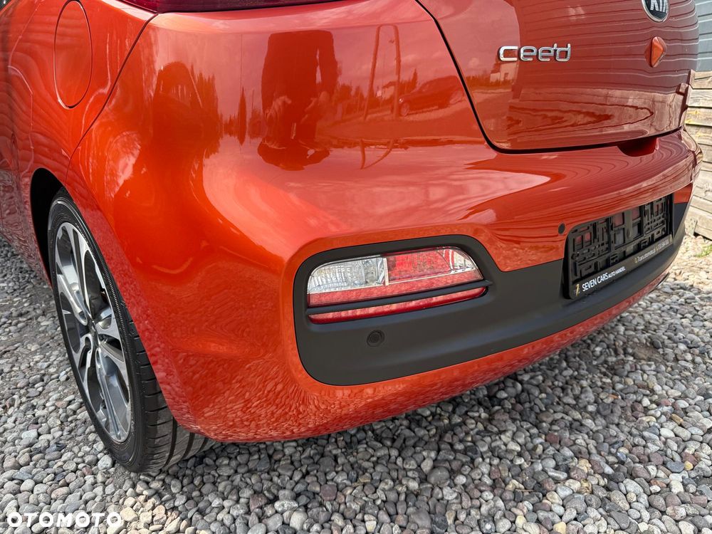 Kia Ceed 1.6 GDI DCT Spirit - 8