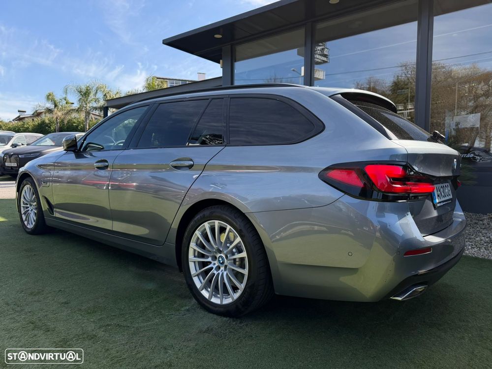 BMW 520 e - 13