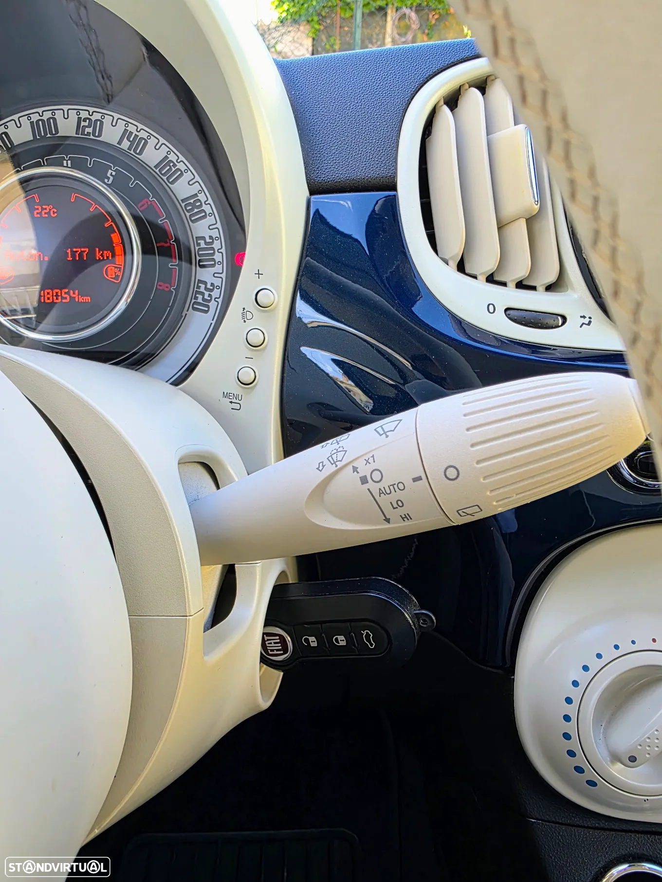 Fiat 500 1.0 Hybrid Lounge - 32