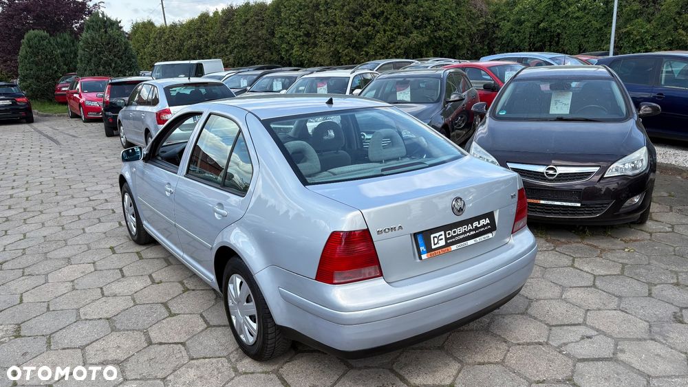 Volkswagen Bora - 8
