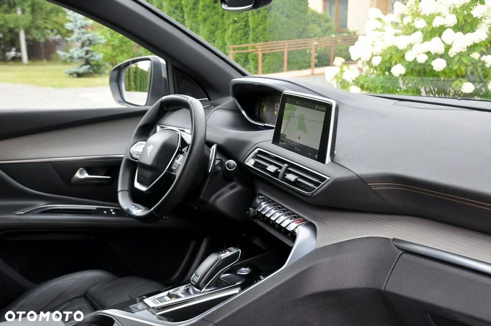 Peugeot 3008 - 18