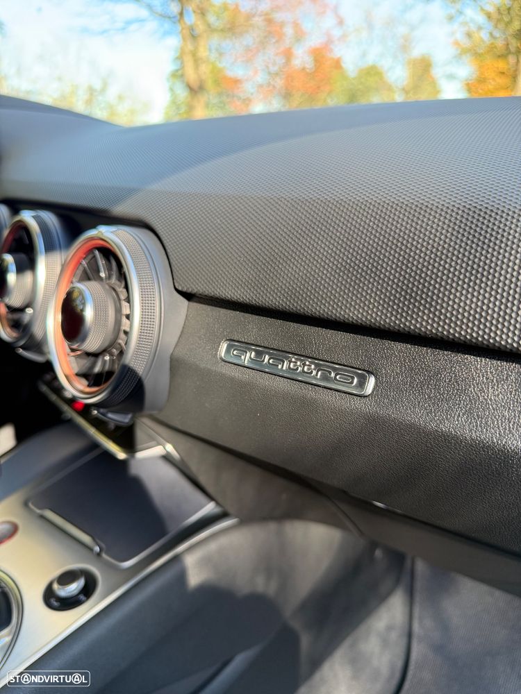 Audi TTS Coupé 2.0 TFSi quattro S Tronic - 17