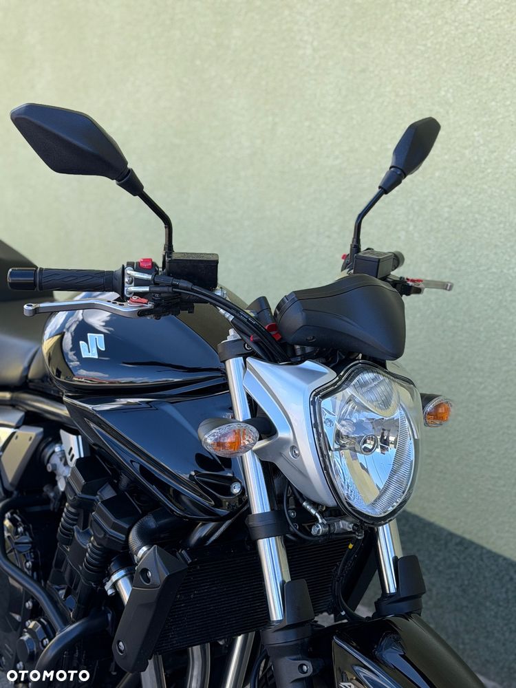 Suzuki Bandit - 2