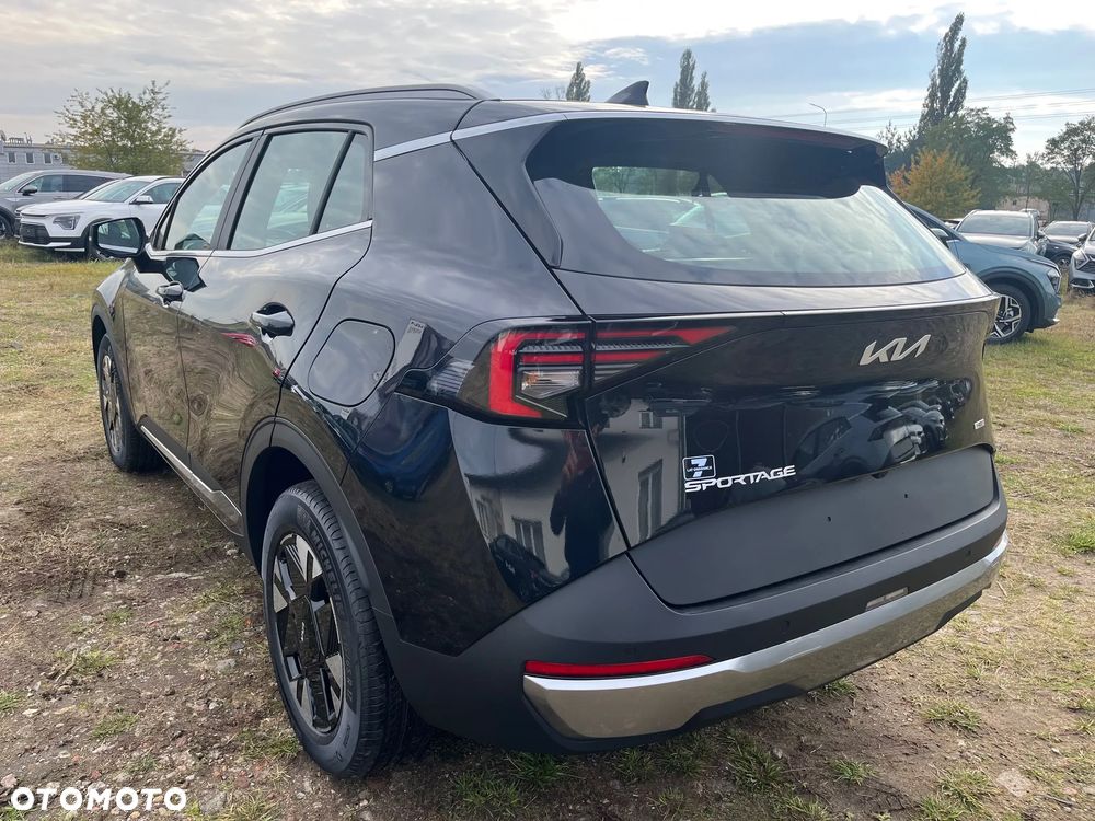 Kia Sportage 1.6 T-GDI HEV M 2WD - 8