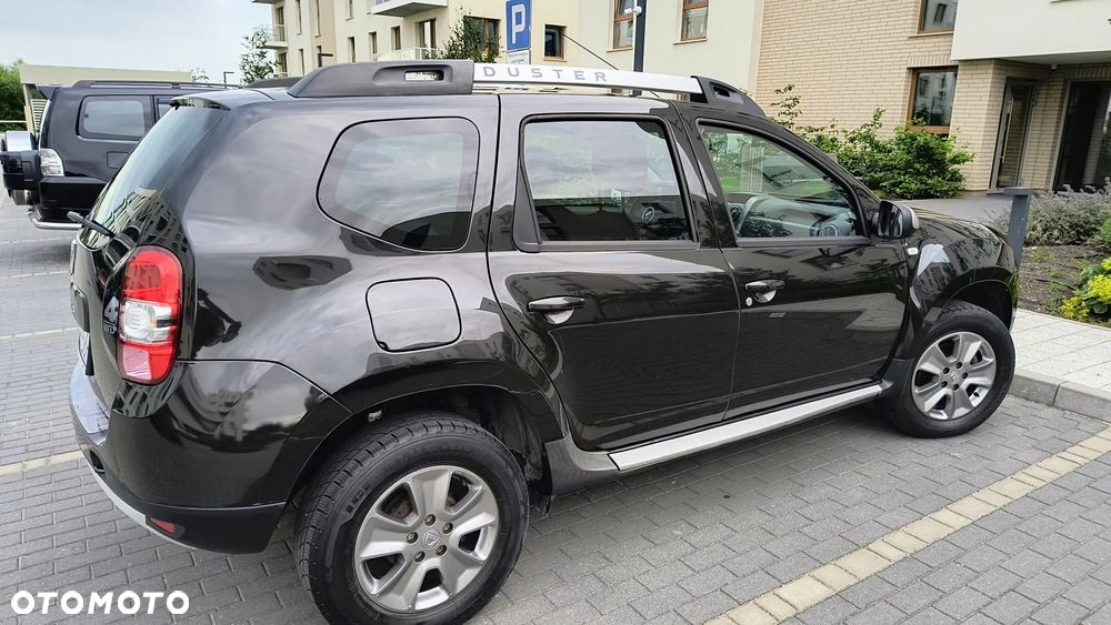 Dacia Duster 1.6 Laureate 4x4 - 3