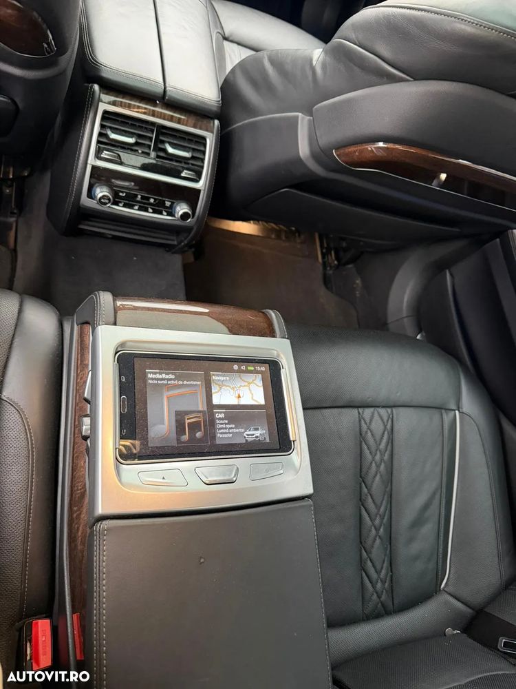 BMW Seria 7 730d xDrive - 14