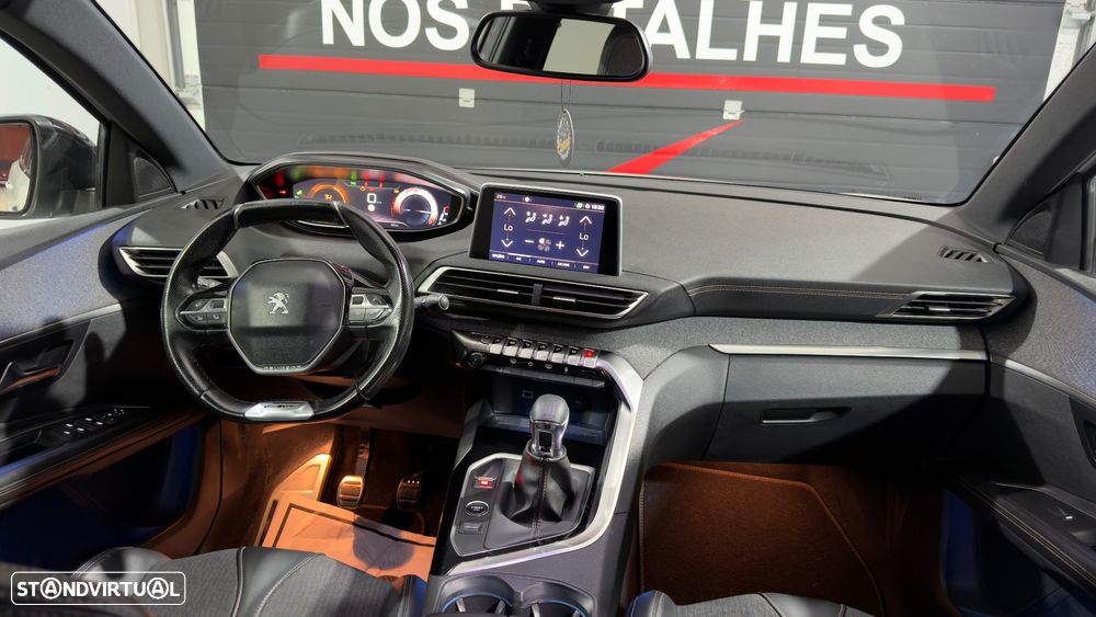 Peugeot 3008 1.2 PureTech GT Line - 21