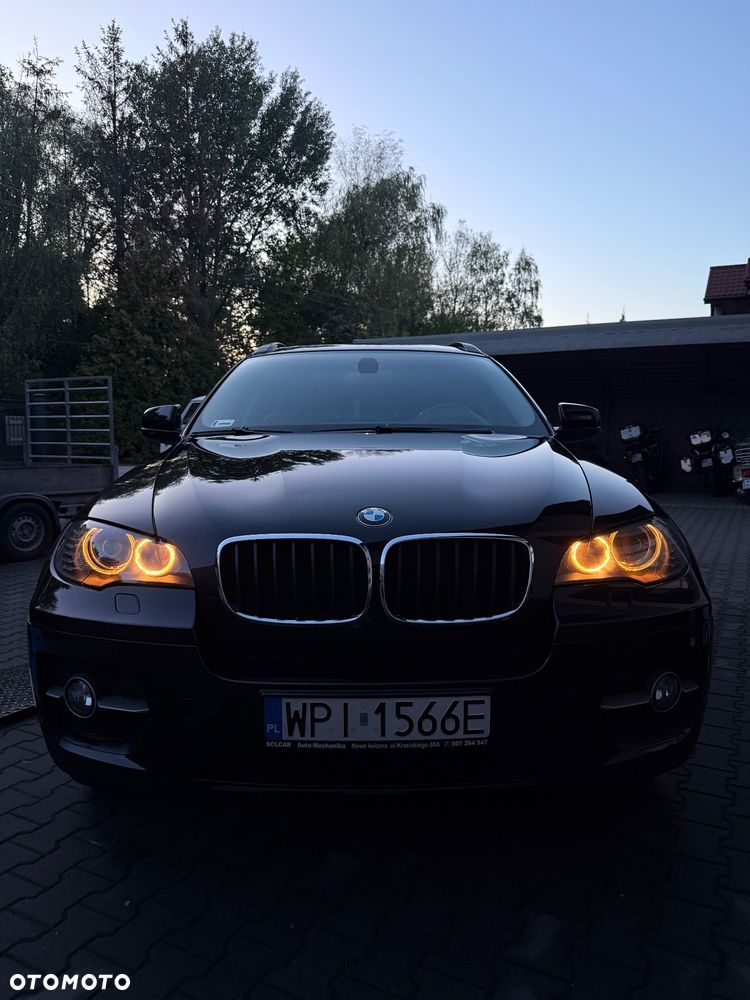 BMW X6 - 11
