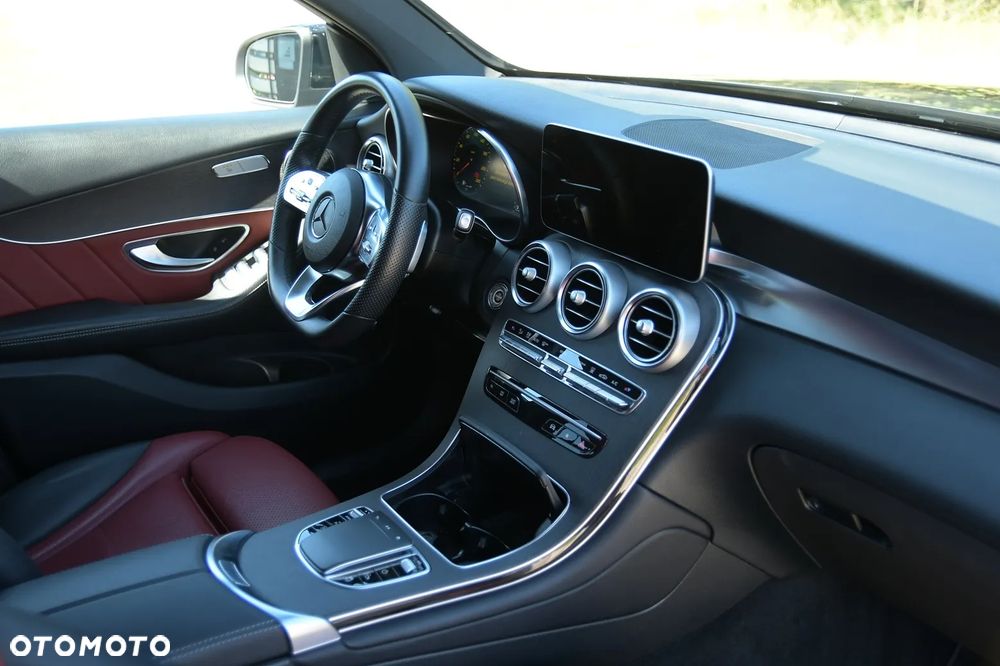 Mercedes-Benz GLC 220 d 4Matic 9G-TRONIC - 19