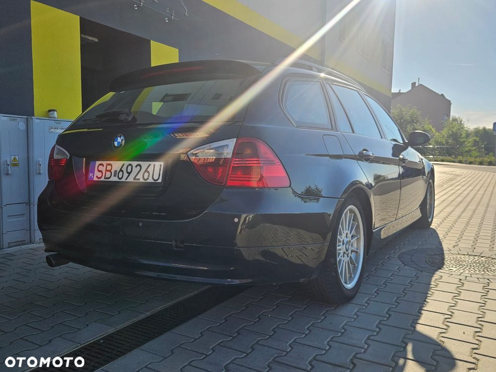 BMW Seria 3 320d DPF - 10