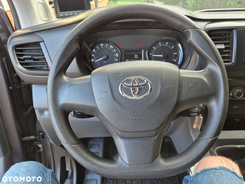Toyota ProAce - 15