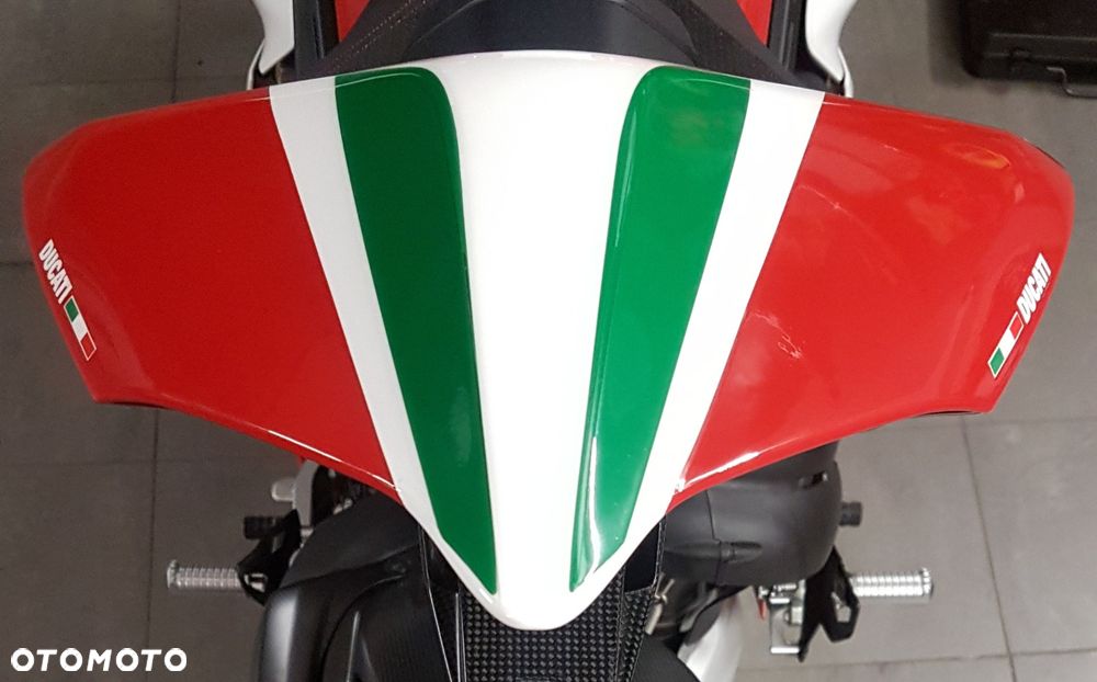 Ducati Panigale V4S - 9
