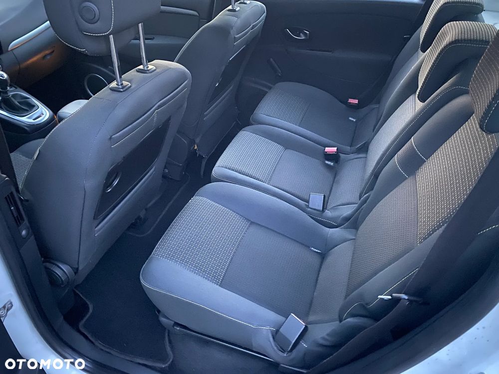Renault Scenic 1.5 dCi Dynamique - 11