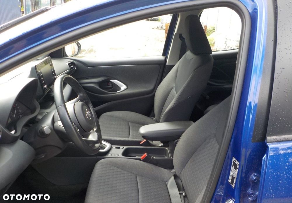 Toyota Yaris - 20
