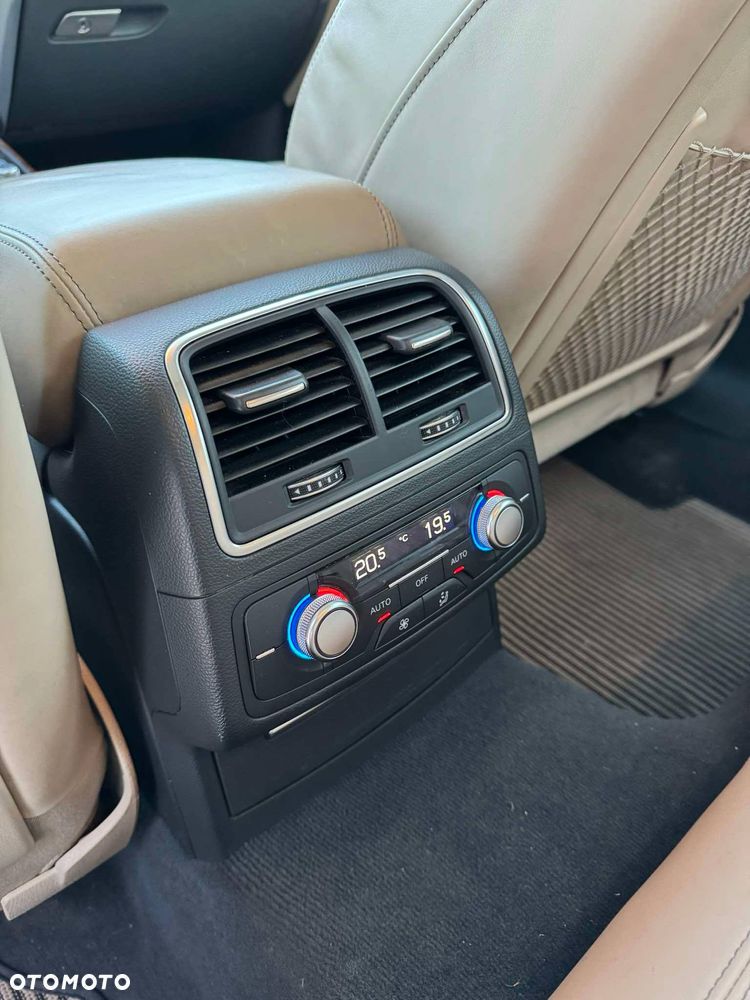 Audi A6 Allroad 3.0 TDI Quattro S tronic - 14