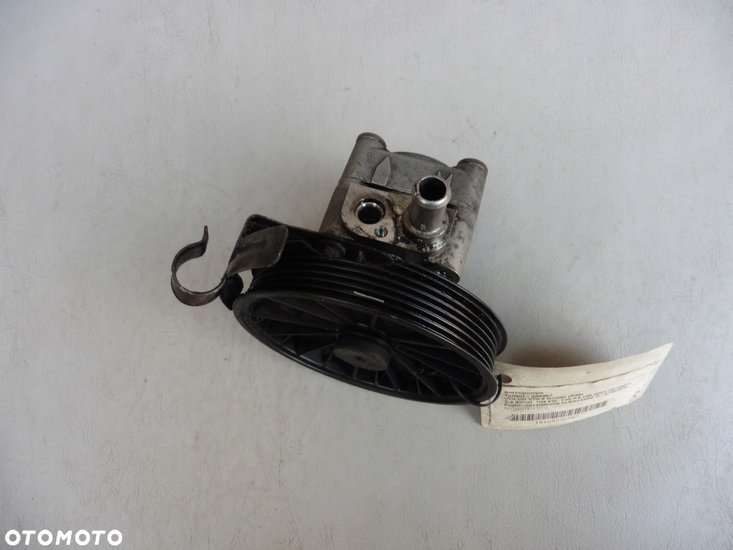POMPA WSPOMAGANIA VOLVO XC70 V70 II S60 2,4 20v 2,5T 30741121 - 2