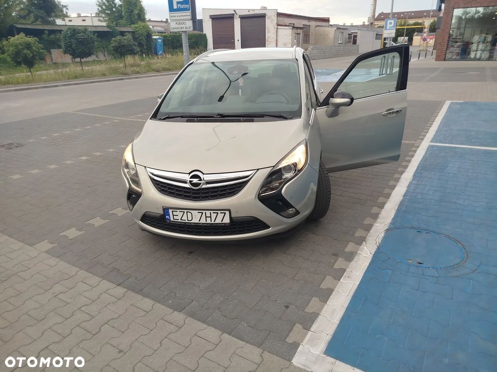 Opel Zafira 2.0 CDTI Cosmo - 26