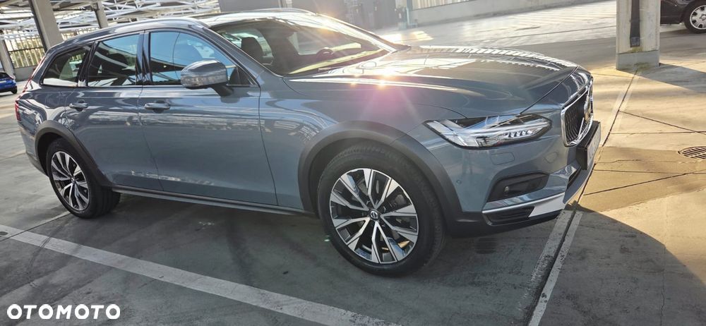 Volvo V90 B5 D AWD Geartronic Inscription - 4