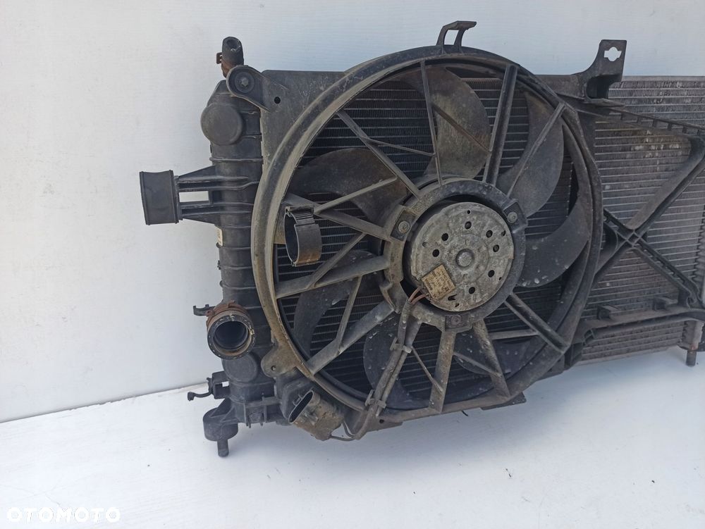 Komplet chłodnic wentylator OPEL ASTRA III H LIFT 1.6B 1.8B 16V - 5