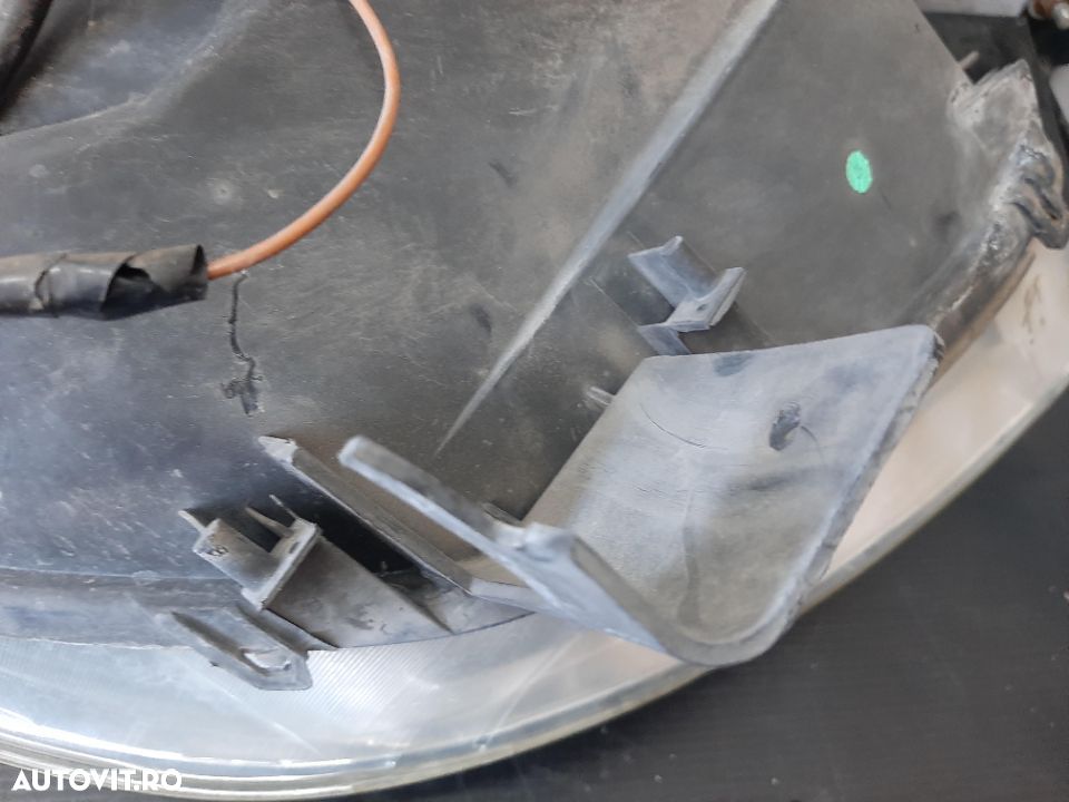 Far stanga citroen xsara picasso n68 89310170 9649557480 - 3