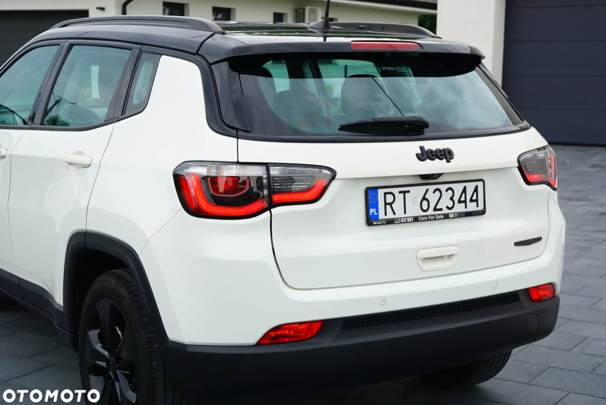 Jeep Compass 1.4 TMair Night Eagle FWD S&S - 18