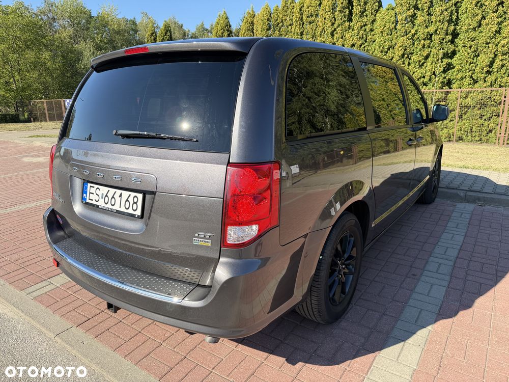 Dodge Grand Caravan 3.6 Express - 16