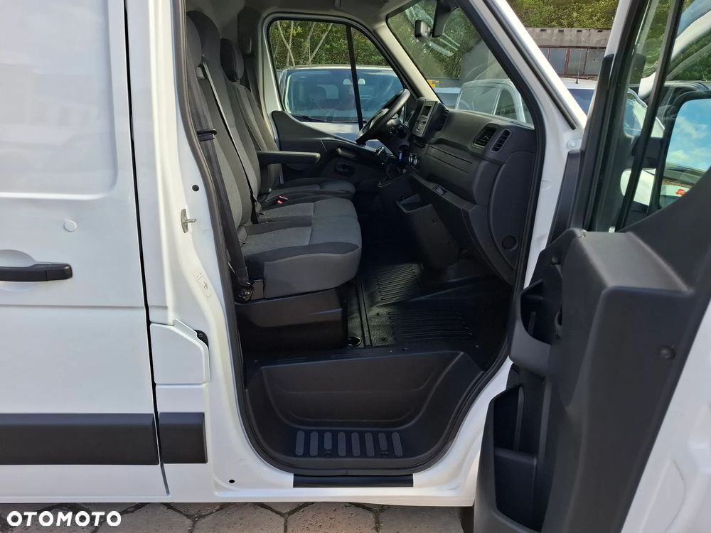 Renault Master 2020 2.3DCI 135KM L2H2 ŚREDNIAK - 20