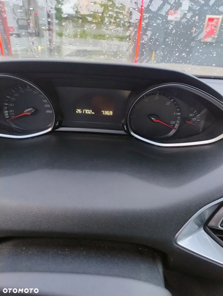 Peugeot 308 BlueHDi 120 EAT6 Stop & Start Active - 14