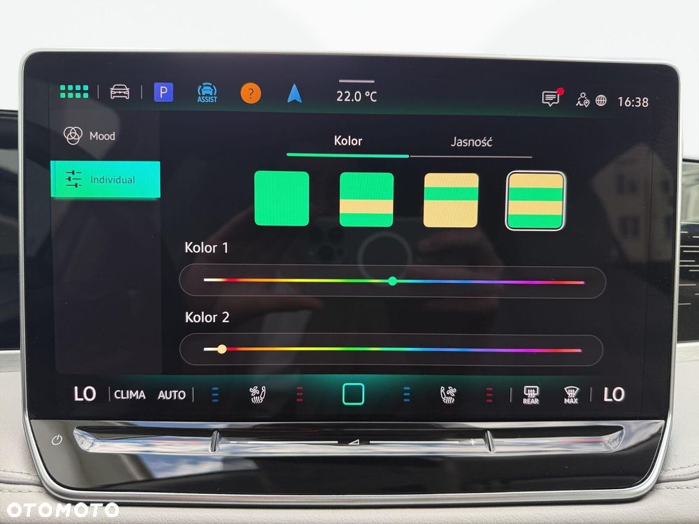 Volkswagen Passat - 25