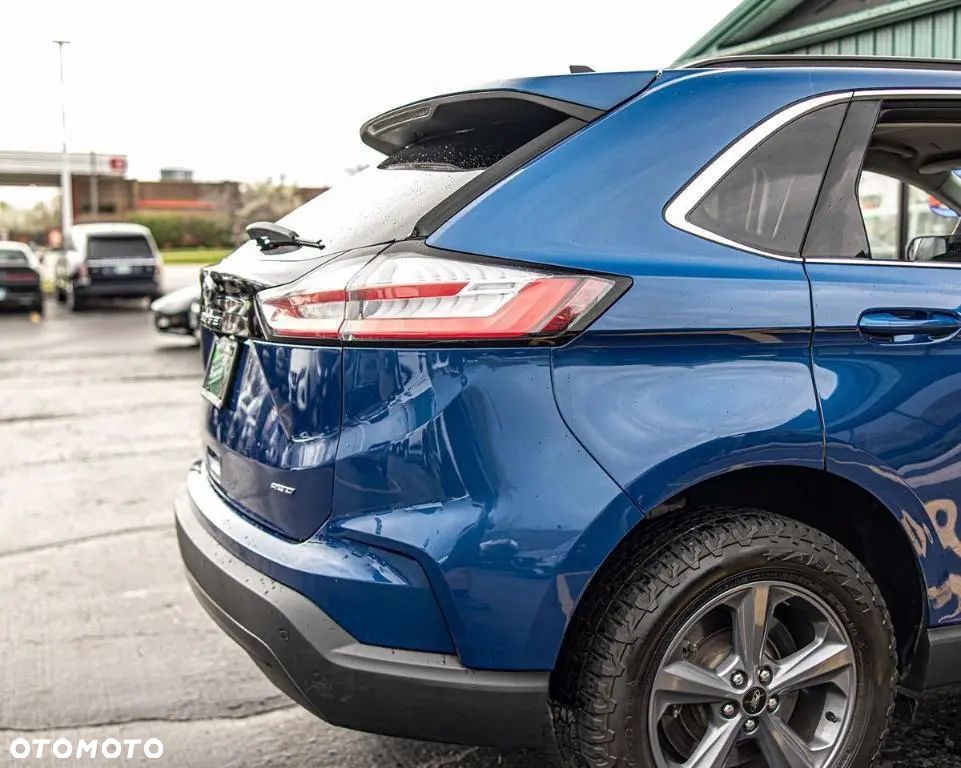 Ford Edge - 9