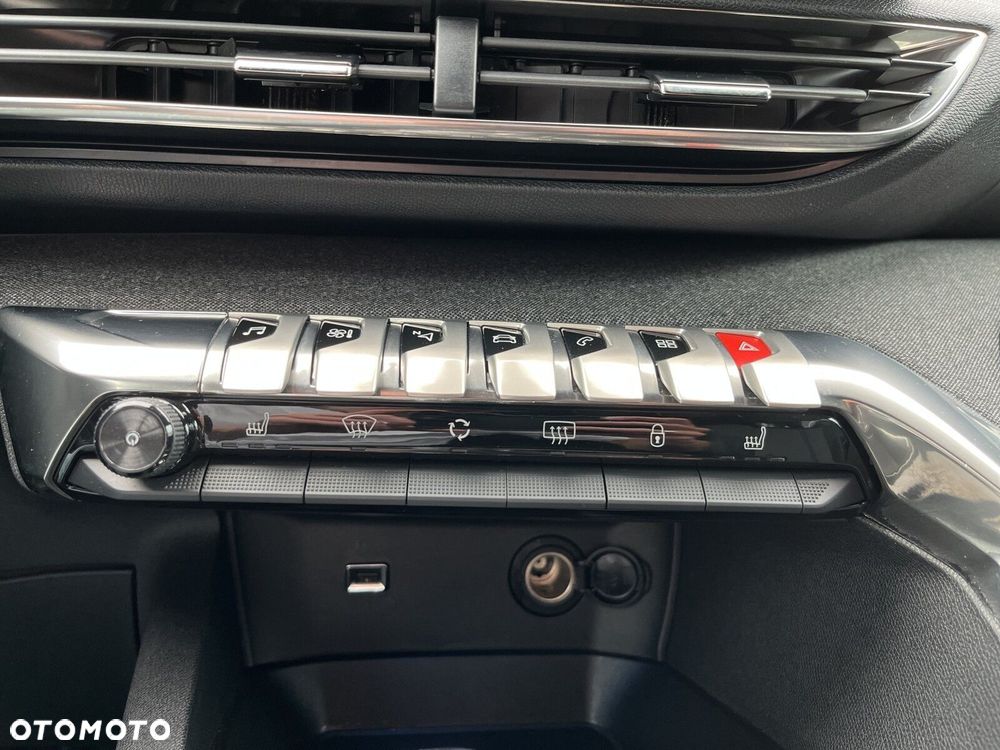 Peugeot 3008 - 30