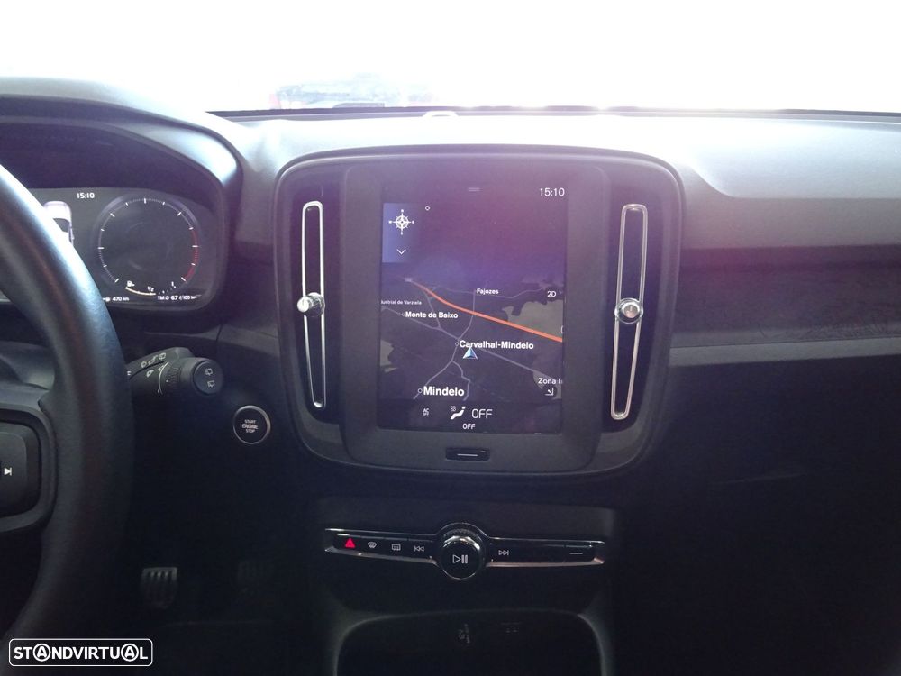 Volvo XC 40 2.0 D3 Momentum - 9