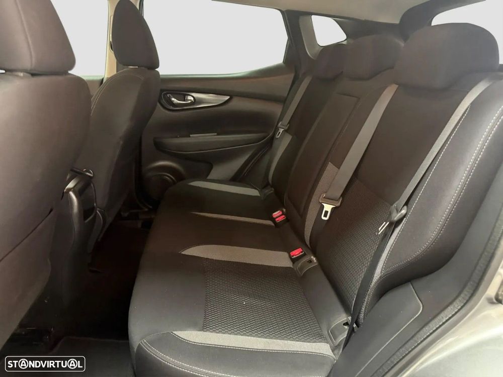 Nissan Qashqai — fotografia 11