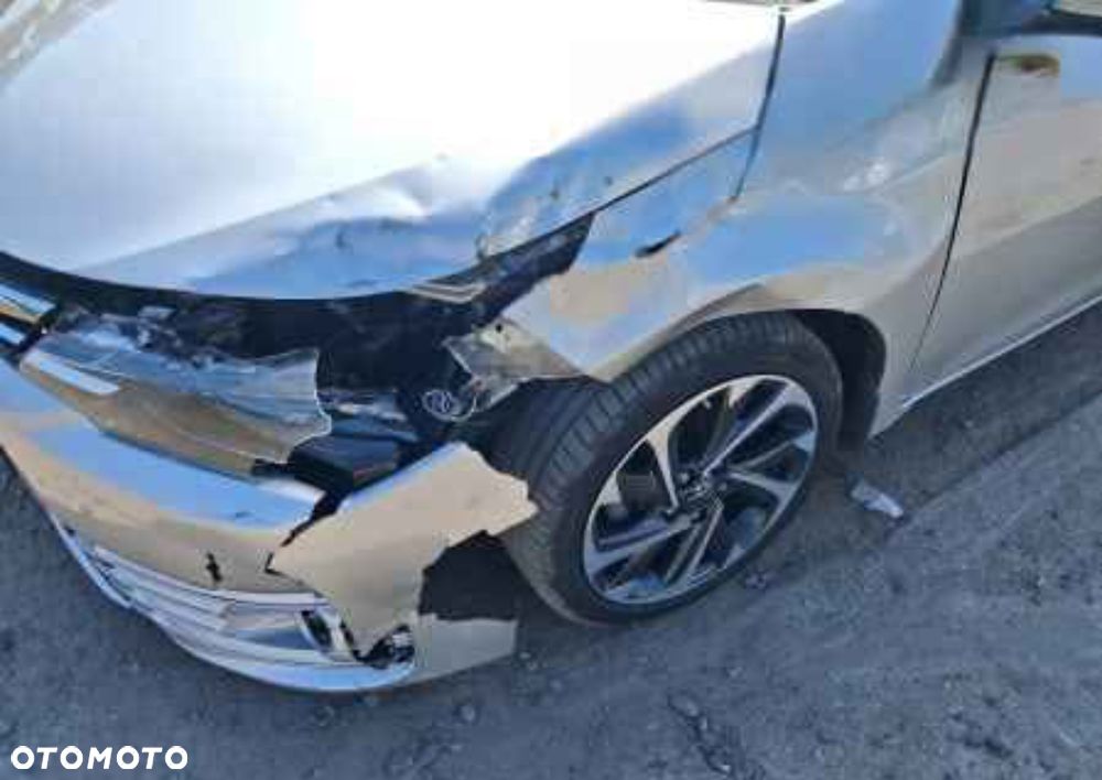 Toyota Corolla 1.6 Prestige - 10