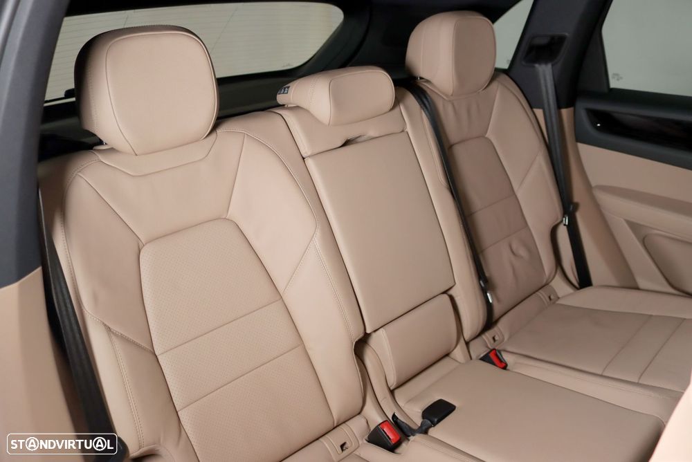 Porsche Cayenne E-Hybrid - 45