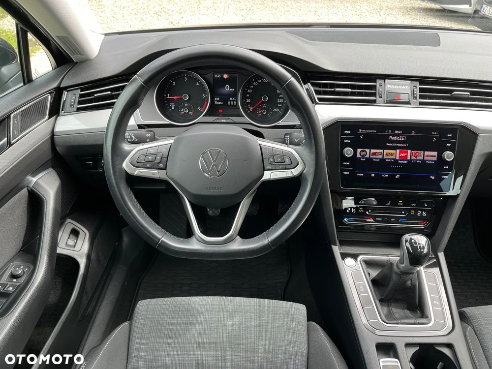 Volkswagen Passat Variant 2.0 TDI EVO Business - 8