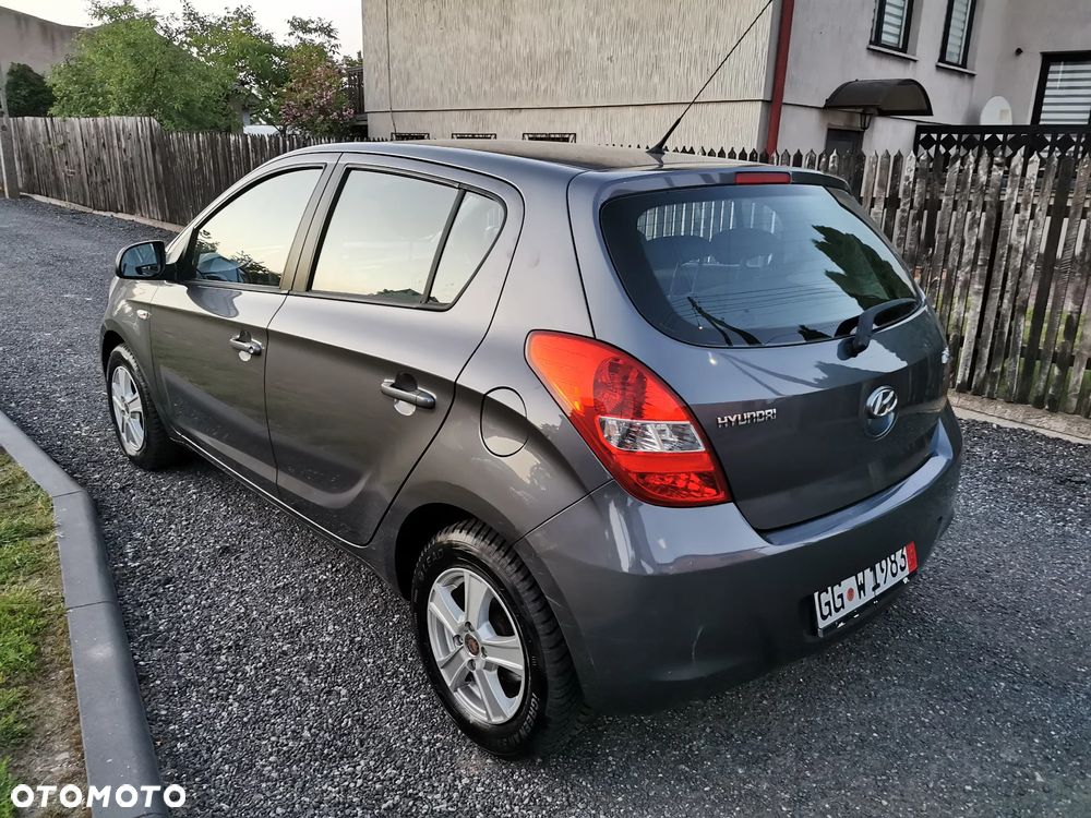 Hyundai i20 1.2 Comfort EU5 - 7