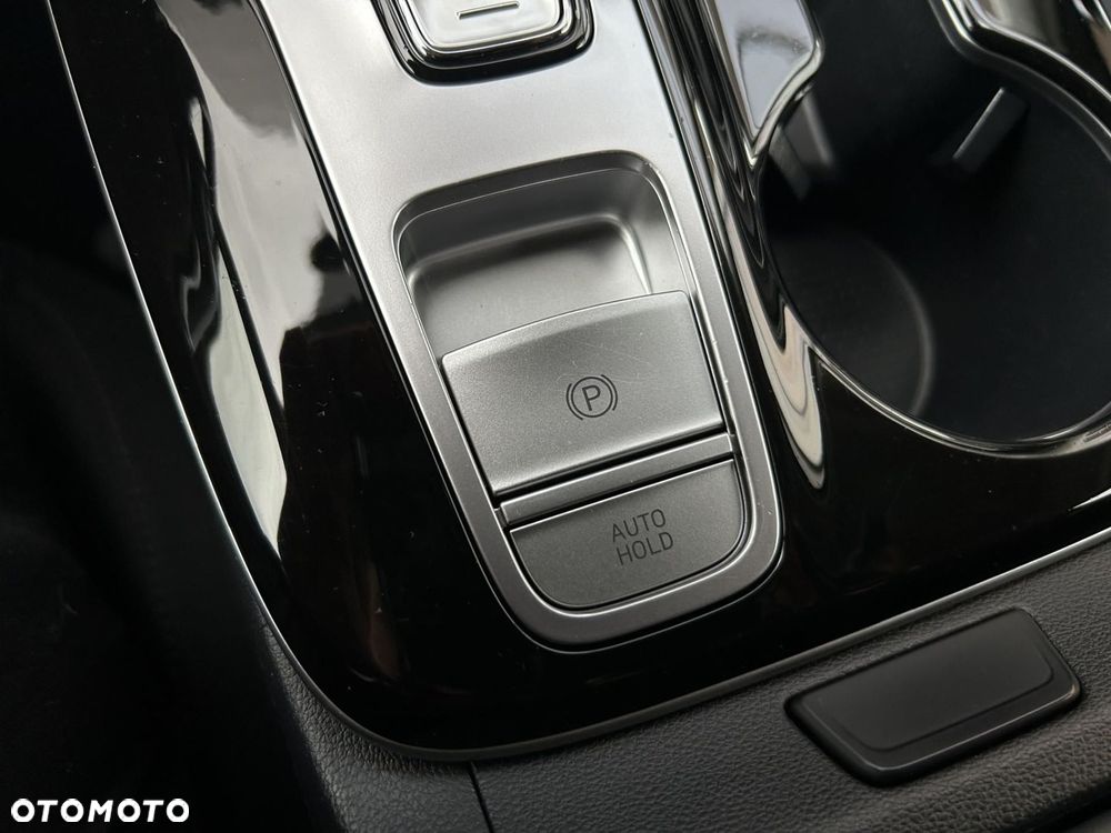 Hyundai Tucson 1.6 T-GDi HEV Executive 4WD - 27