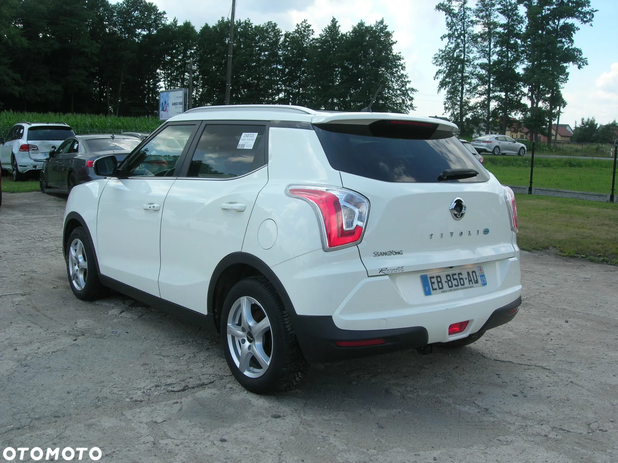 SsangYong/KGM Tivoli - 3