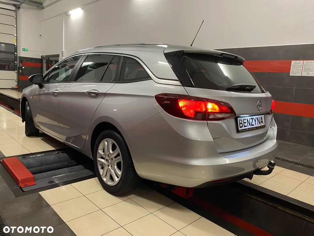 Opel Astra V 1.4 T Dynamic - 8