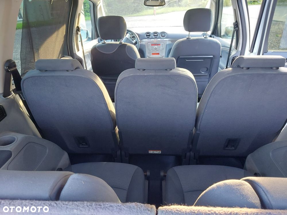 Ford Galaxy - 6