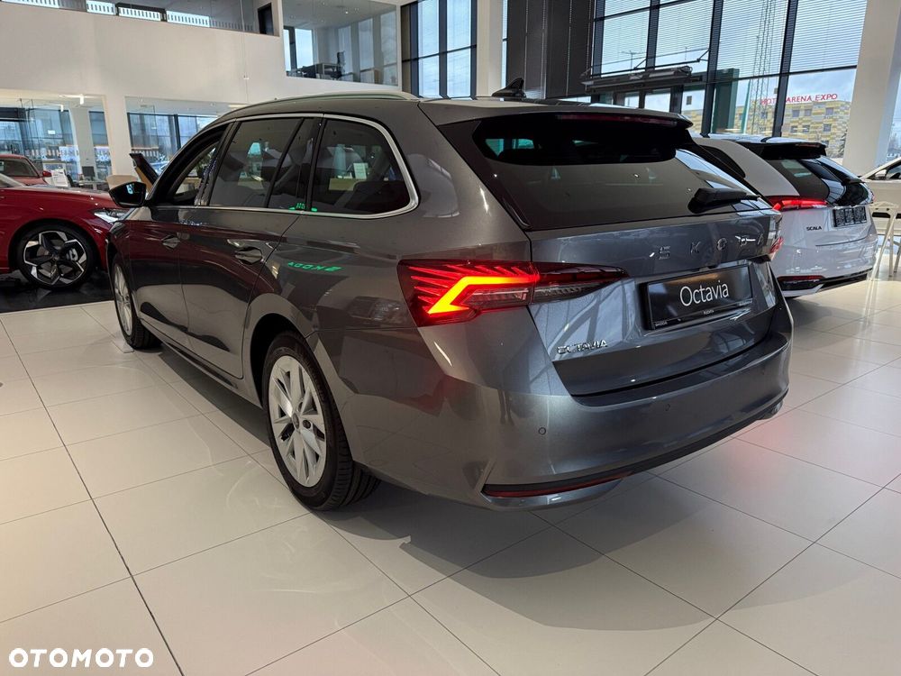 Skoda Octavia - 5