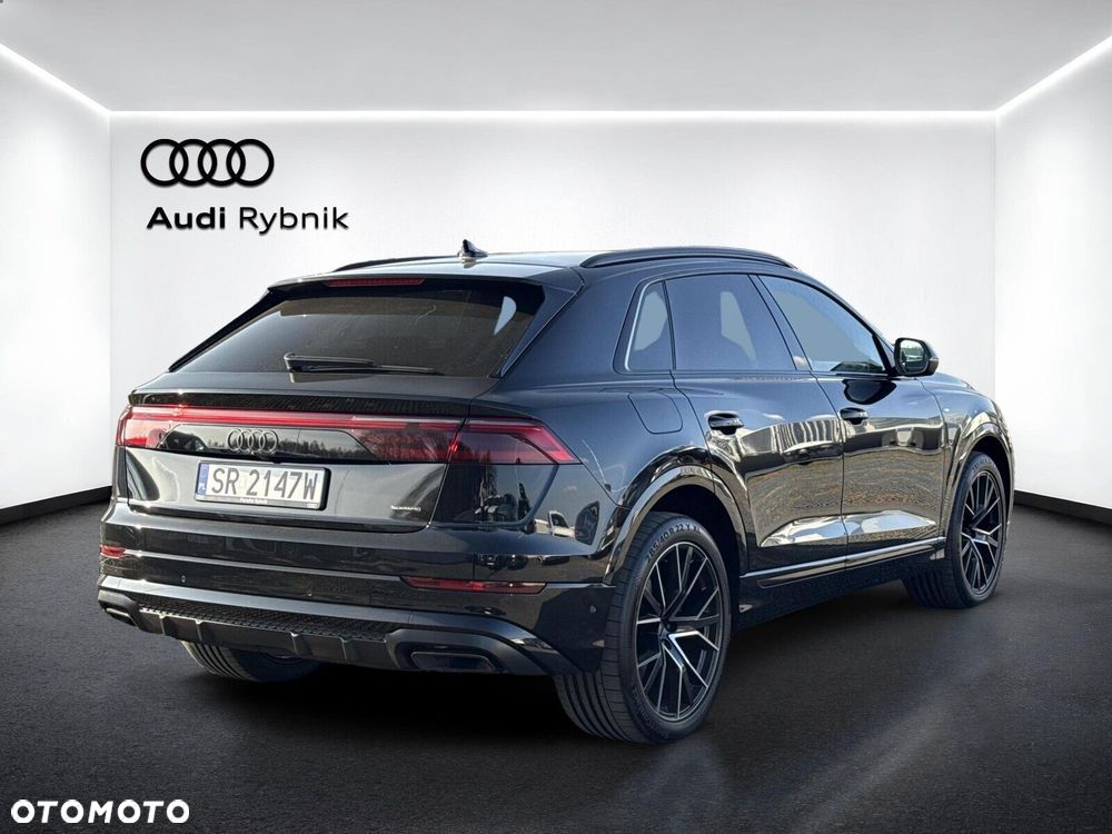 Audi Q8 - 6