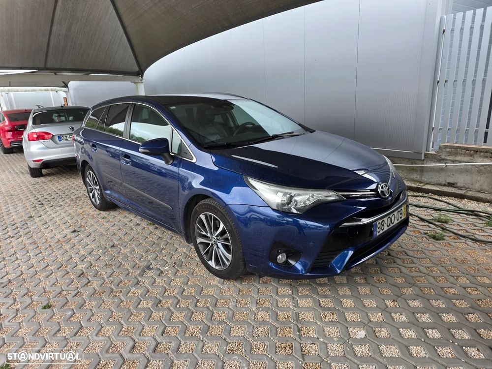 Toyota Avensis Touring Sports 1.6 D-4D Luxury+GPS - 3