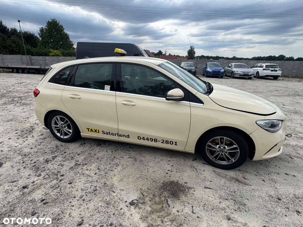 Mercedes-Benz Klasa B 200 d Style 8G-DCT - 3