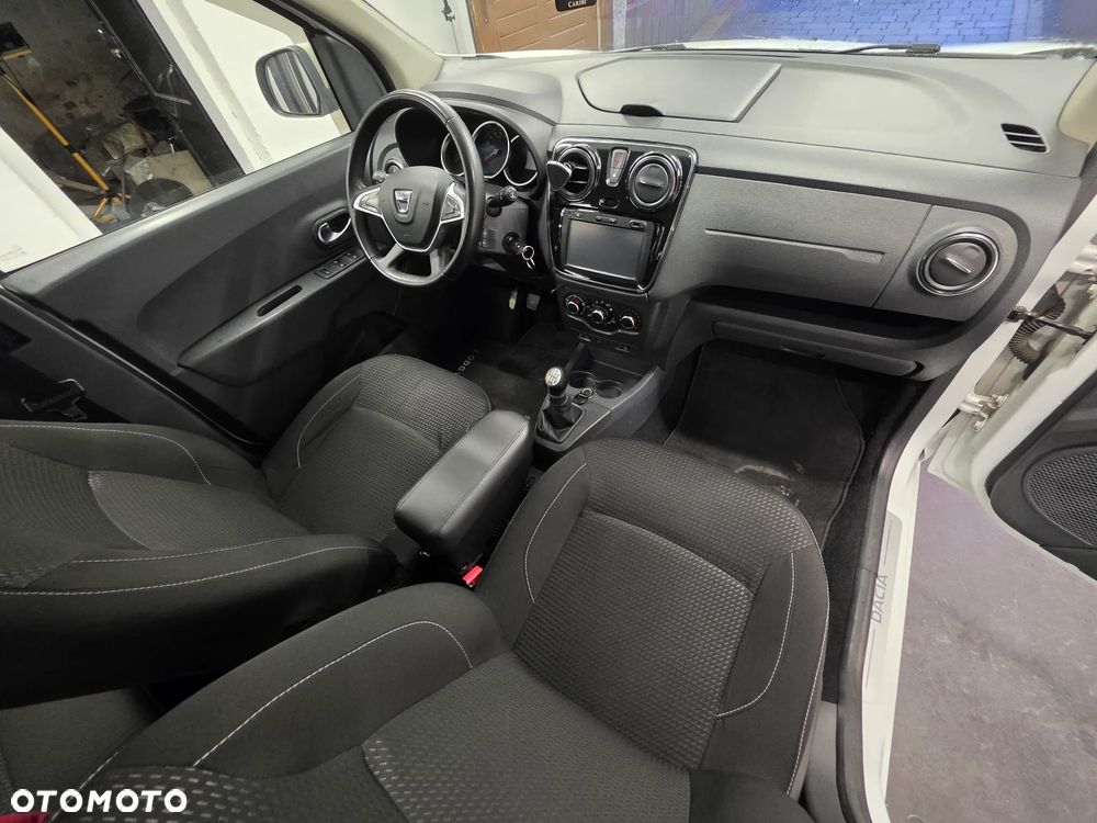 Dacia Lodgy dCi 110 Comfort - 12