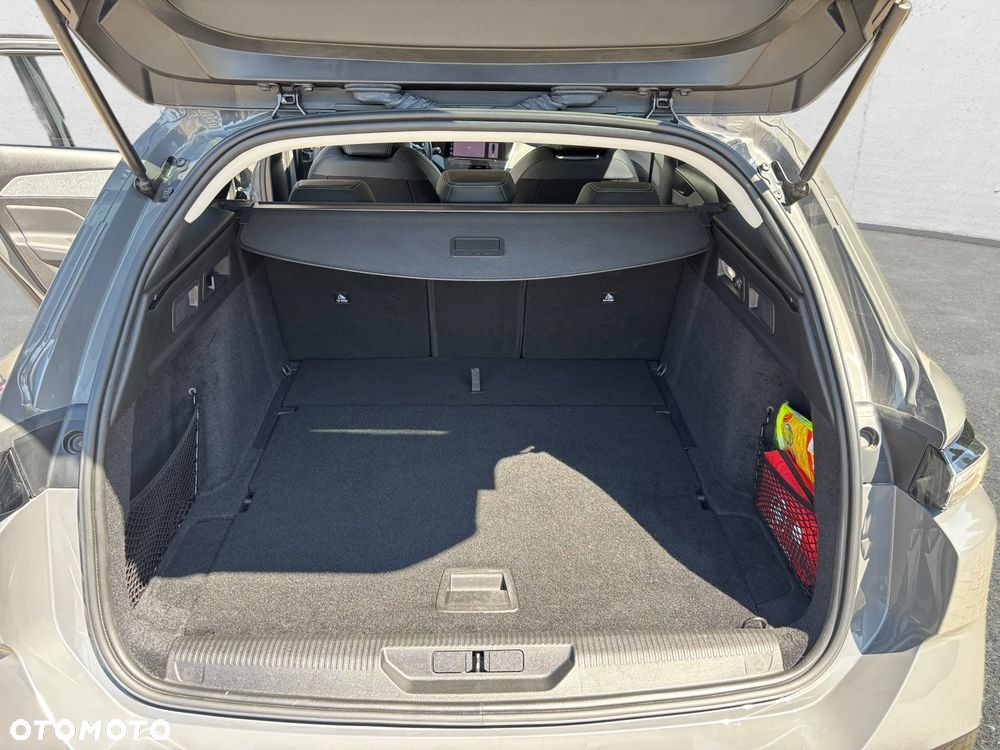 Peugeot 308 1.5 BlueHDi Allure Pack S&S EAT8 - 26
