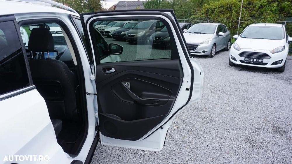 Ford Kuga 1.5 EcoBoost 4x4 Aut. Titanium - 11