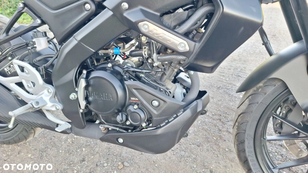 Yamaha MT - 8