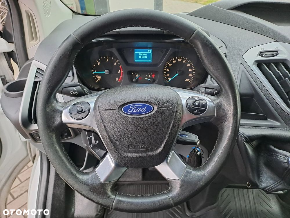 Ford TRANSIT CUSTOM - 15